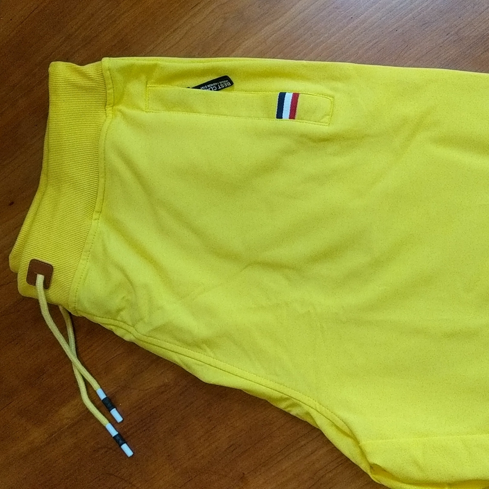 🆕Yellow shorts